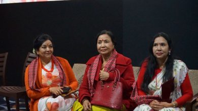 अभिनेत्री भुसाल